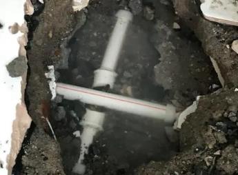 周至阳台漏水维修公司为您分享楼上楼下漏水怎么处理